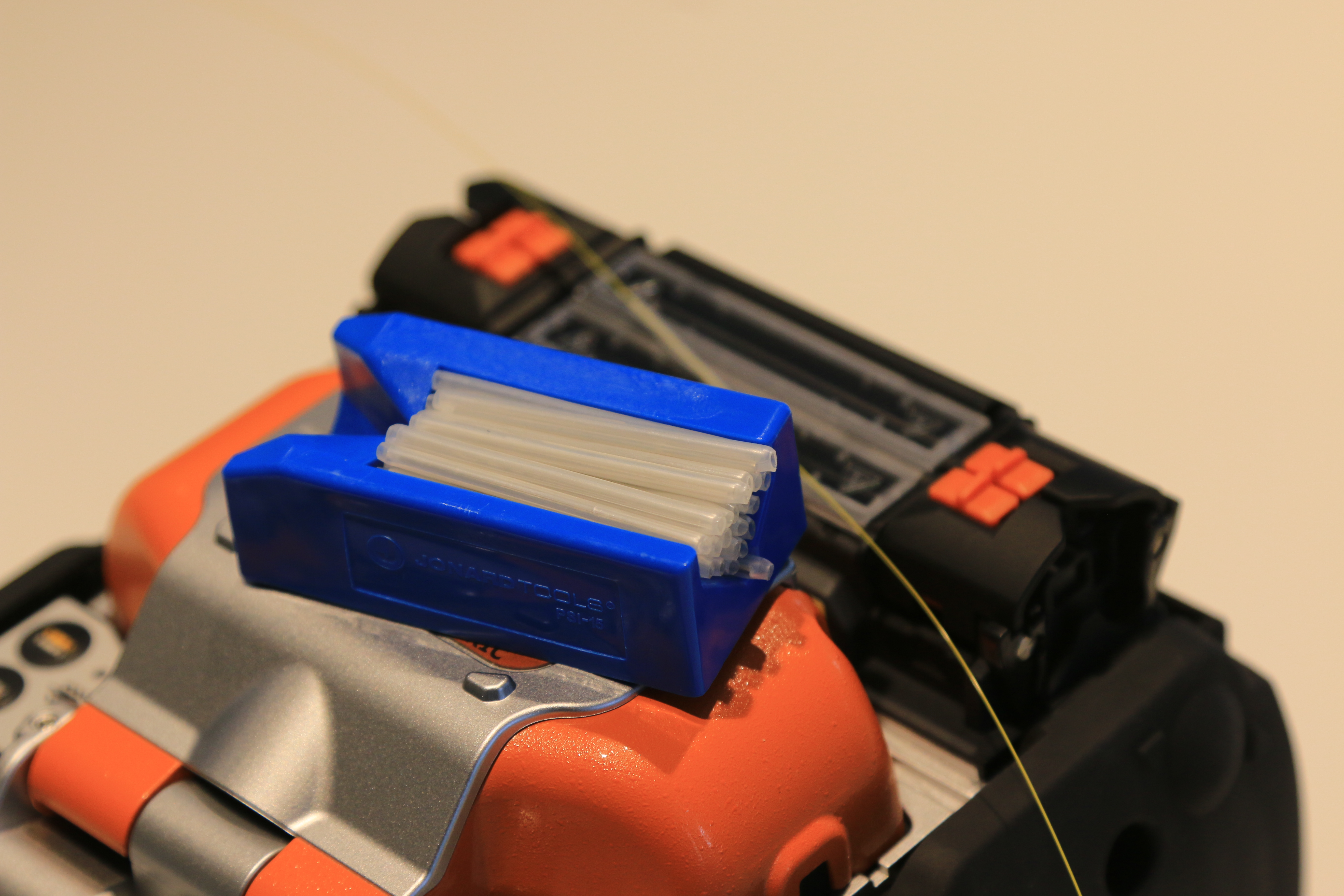 Fusion splice protection sleeve