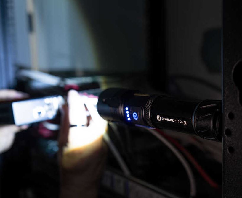 SOL Flashlight: Tools for 2024