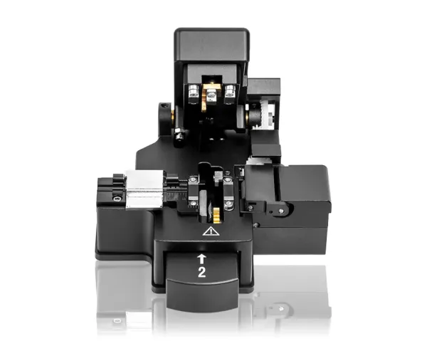 One Step Fiber Optic Cleaver with Auto-Rotating Blade