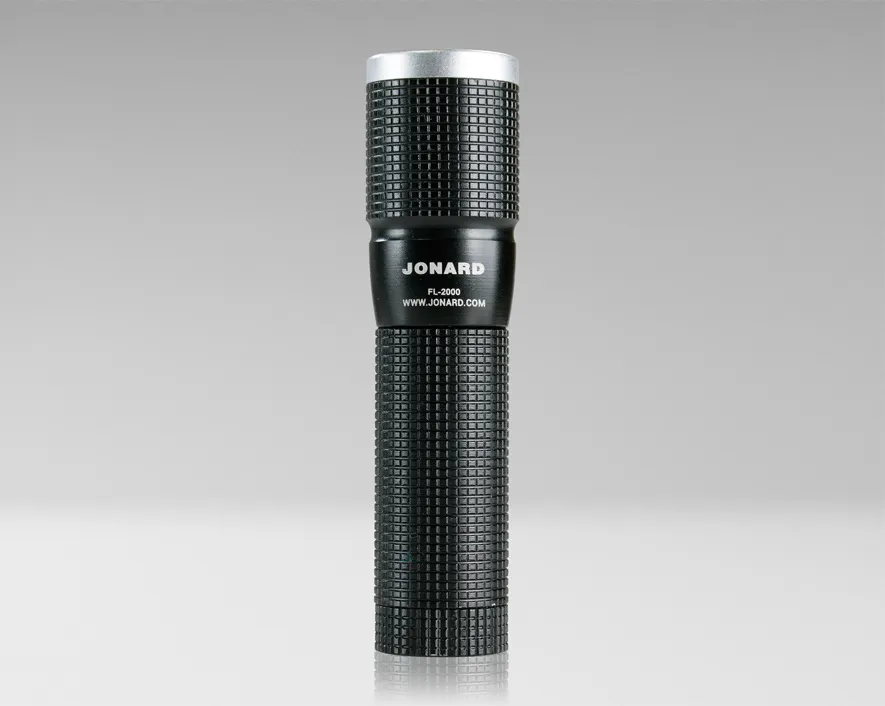 FL-2000 - LED Flashlight with Zoom Lens